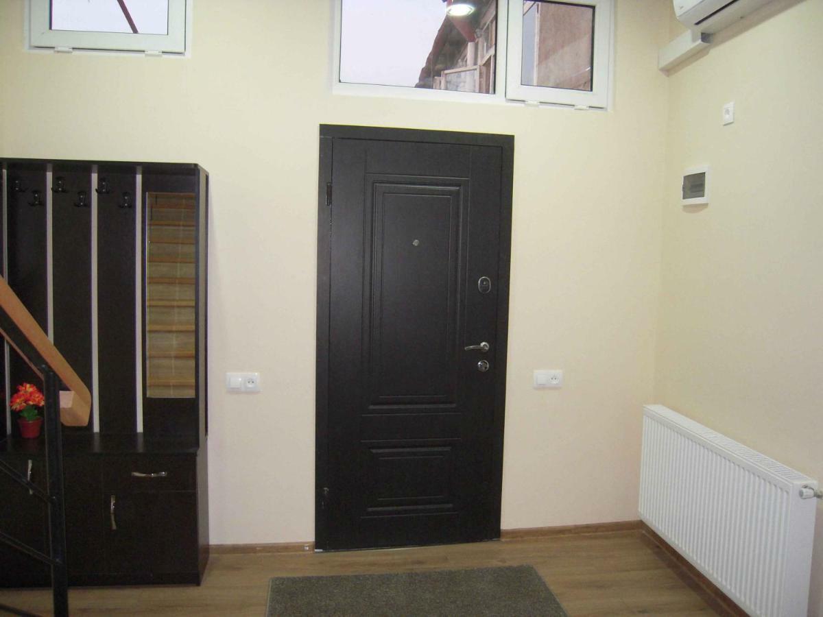 Ferienwohnung Full House Tbilisi Exterior foto